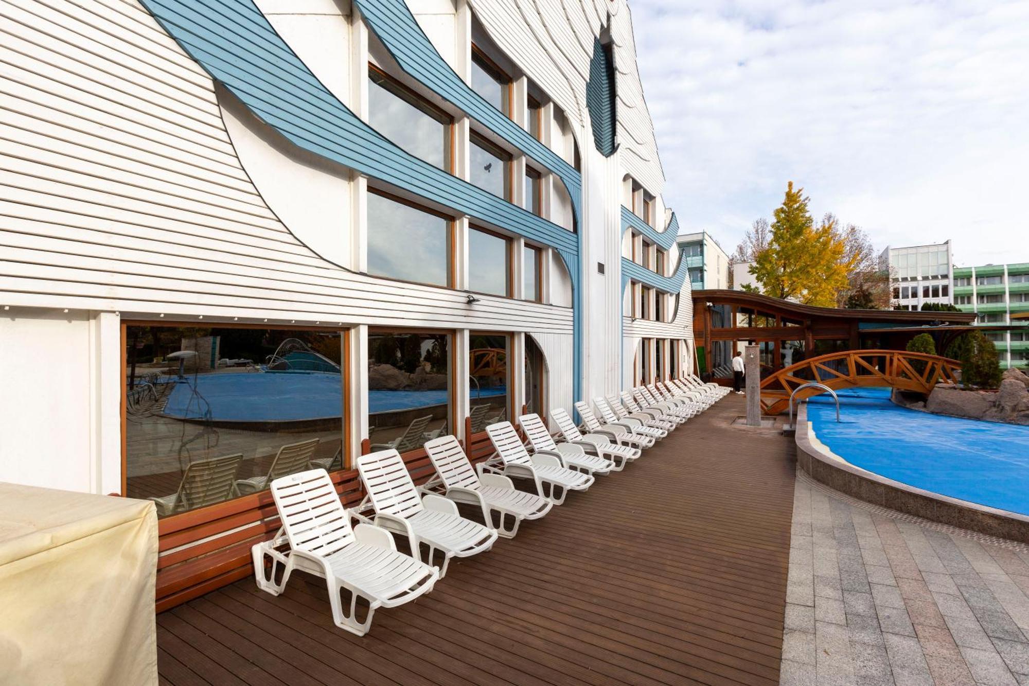 Spa Residence Carbona Heviz Apartments Kakadu 203 A Buitenkant foto